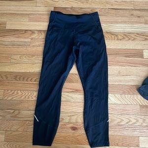 black workout leggings size small